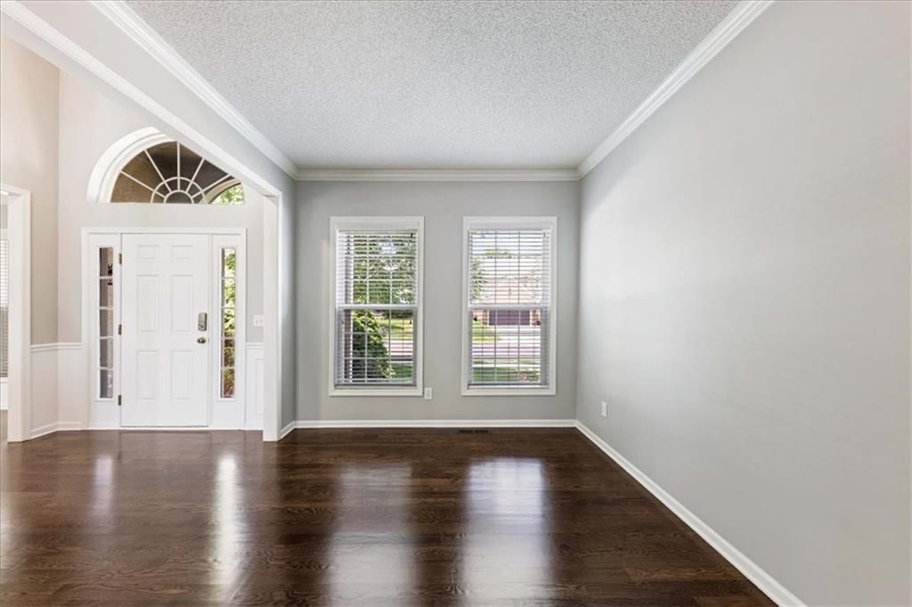 15609 Shawnee Drive — photo 3