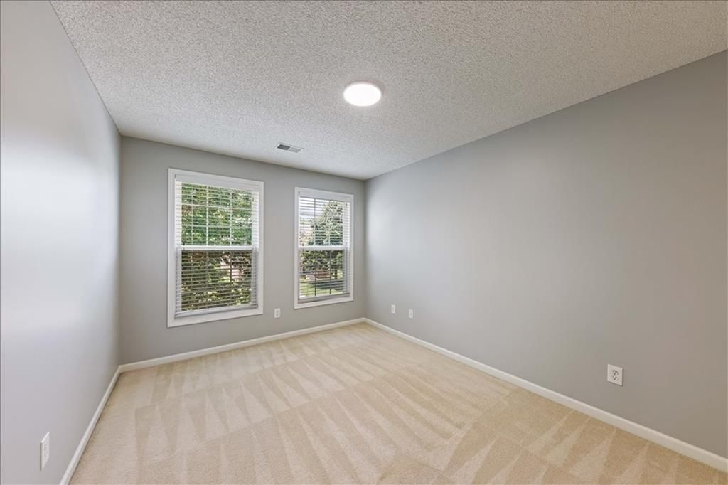 15609 Shawnee Drive — photo 27
