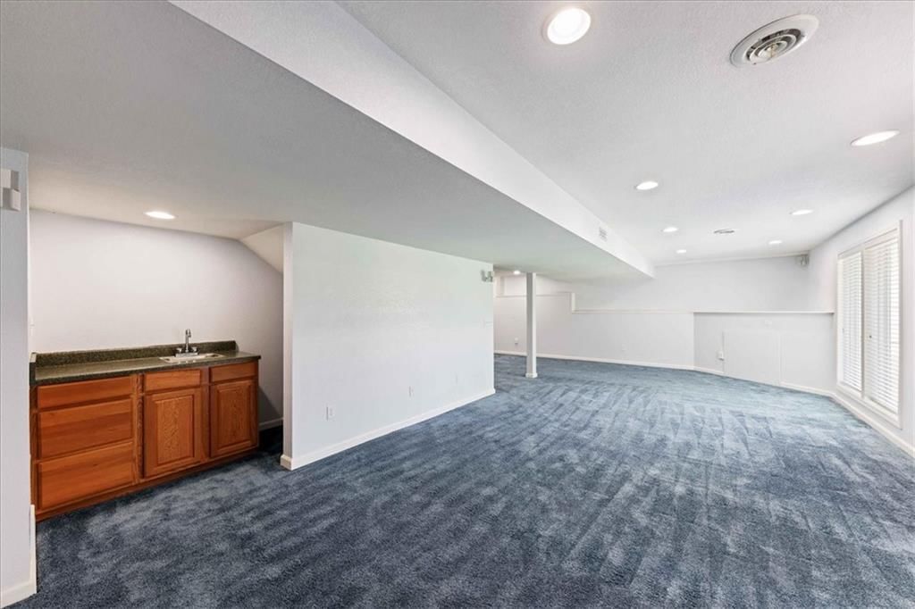 15609 Shawnee Drive — photo 31