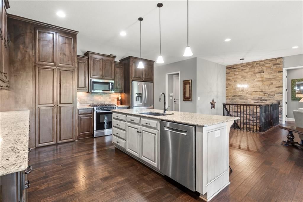 13416 W 172nd Street — photo 30