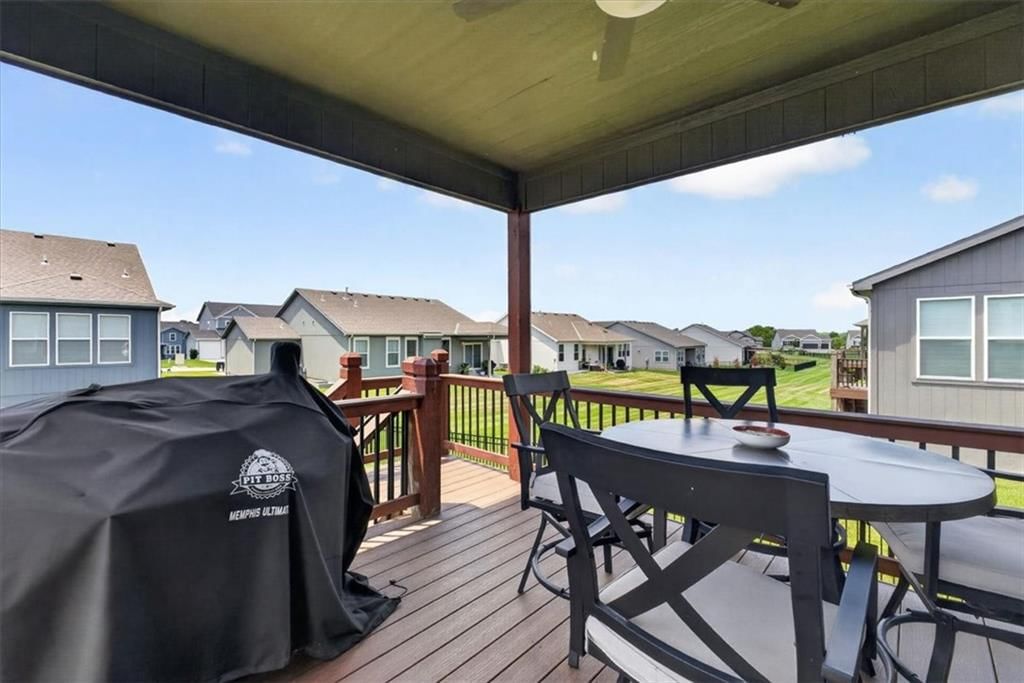 1515 SW Arbor Valley Drive — photo 36
