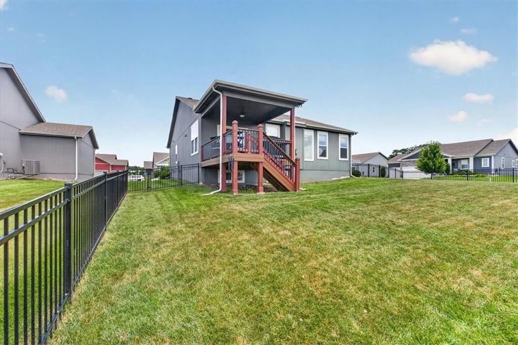 1515 SW Arbor Valley Drive — photo 39
