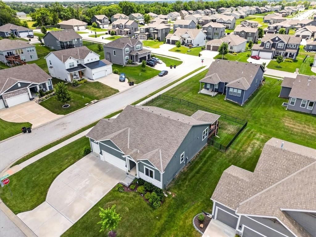 1515 SW Arbor Valley Drive — photo 40