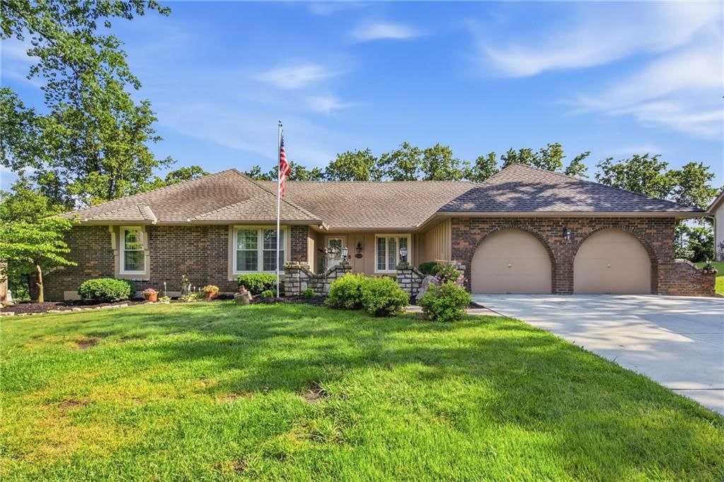 12338 Pinehurst Drive — photo 2