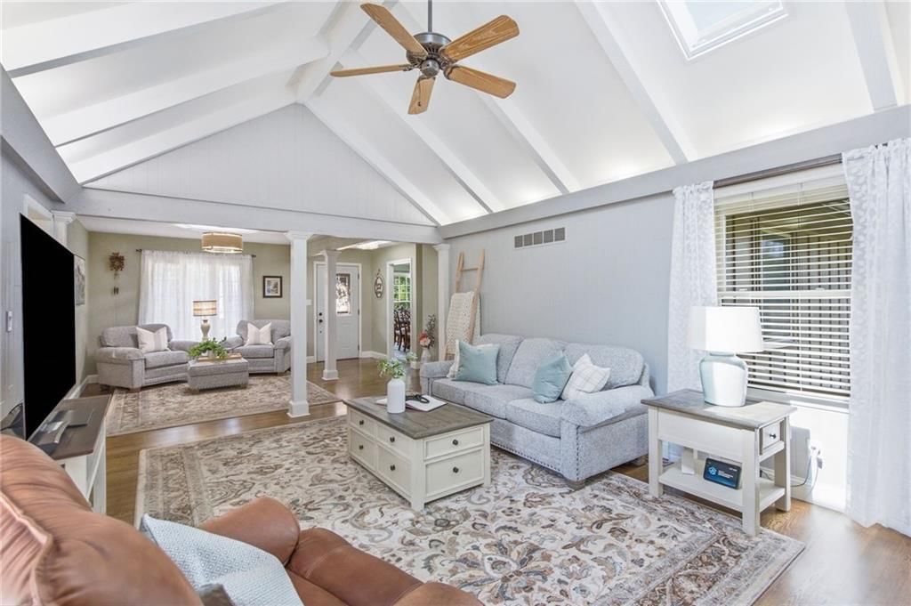 12338 Pinehurst Drive — photo 11