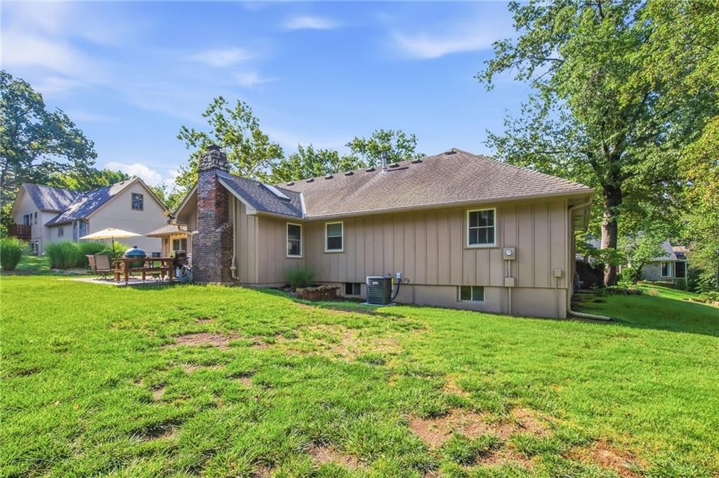 12338 Pinehurst Drive — photo 33