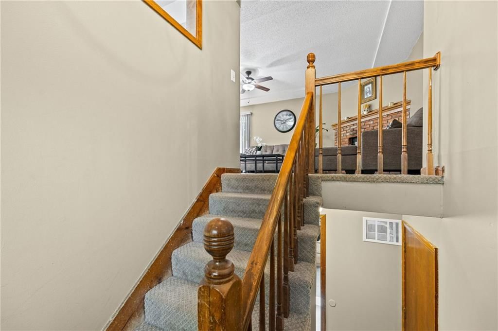 815 Autumn Drive — photo 4