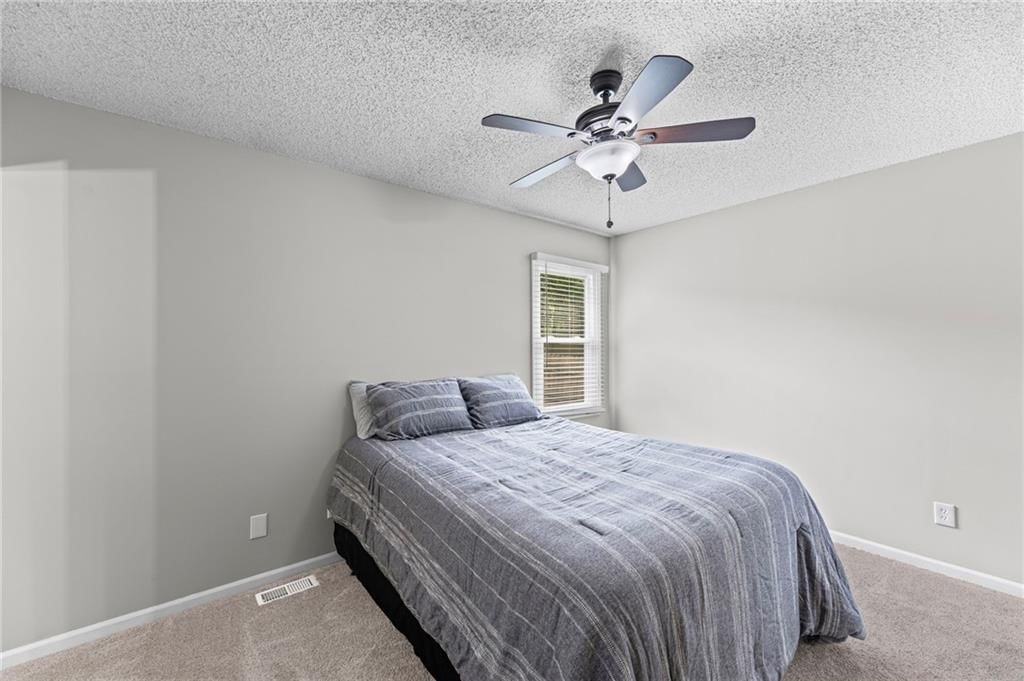 815 Autumn Drive — photo 14