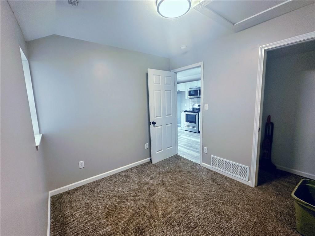 1133 S Haden Street — photo 6