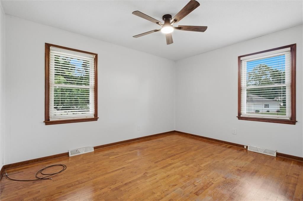 1003 N Garner Street — photo 19