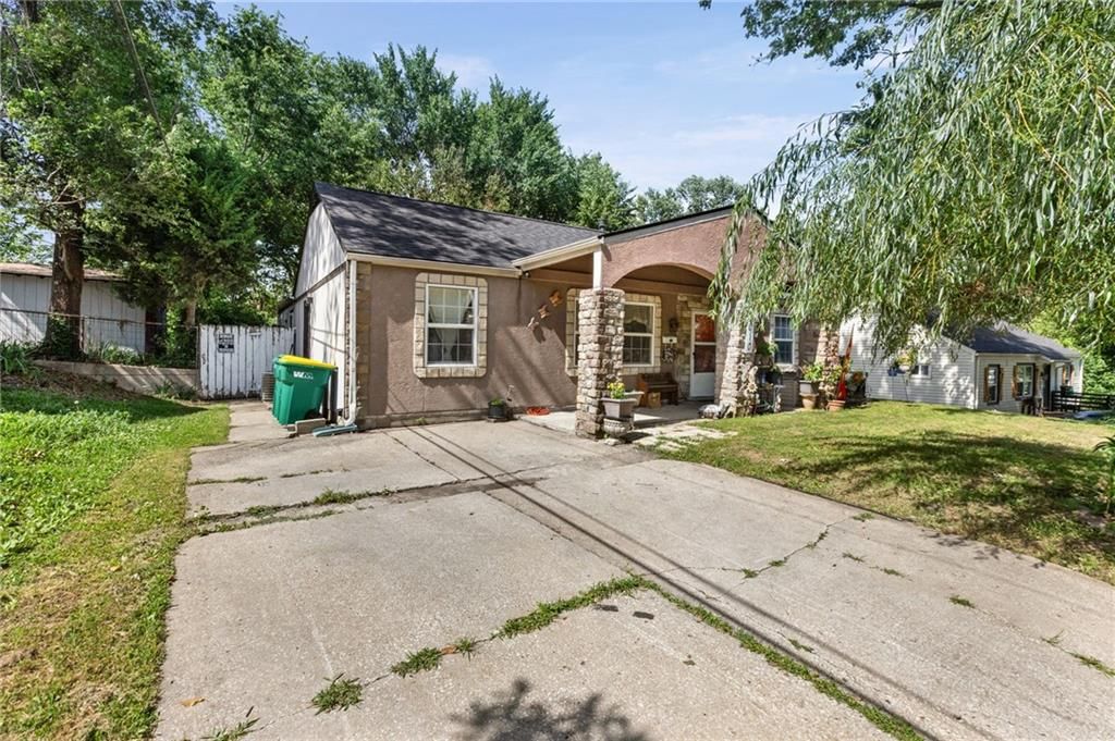 5010 Harmony Drive — photo 3