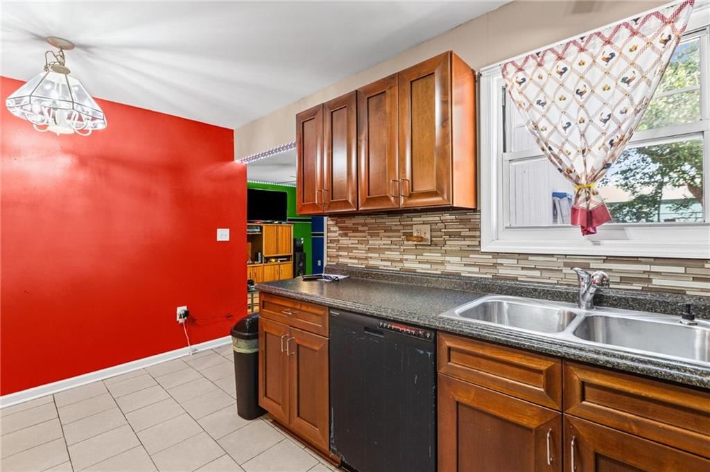 5010 Harmony Drive — photo 9