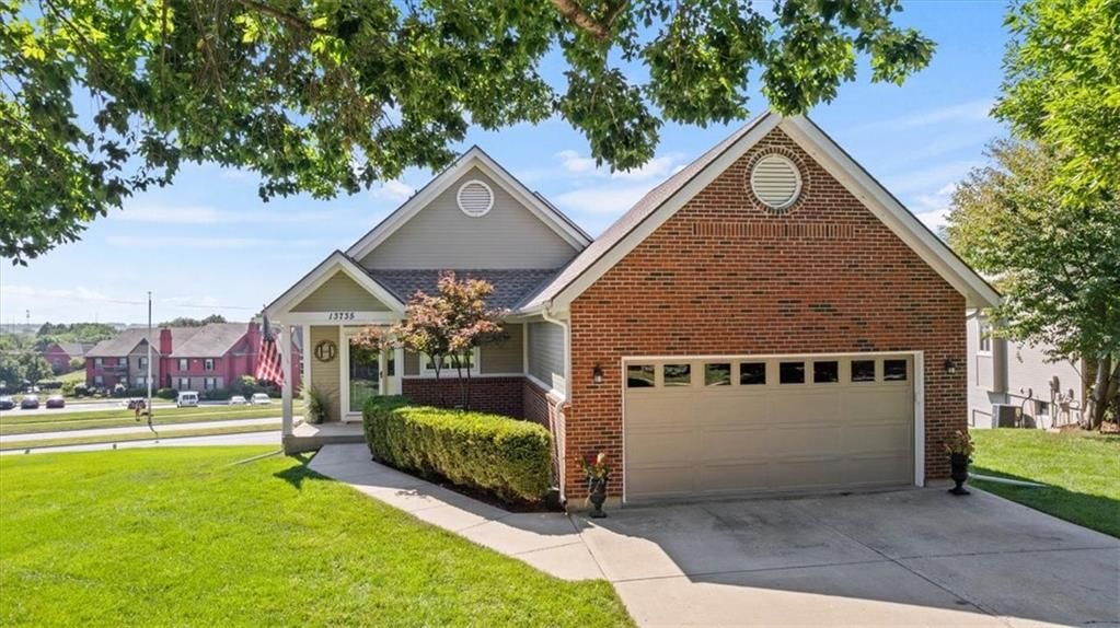 13735 Pembroke Circle — photo 2