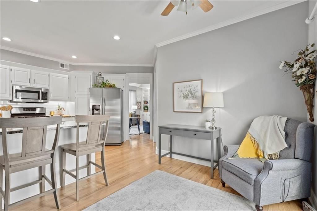 13735 Pembroke Circle — photo 16