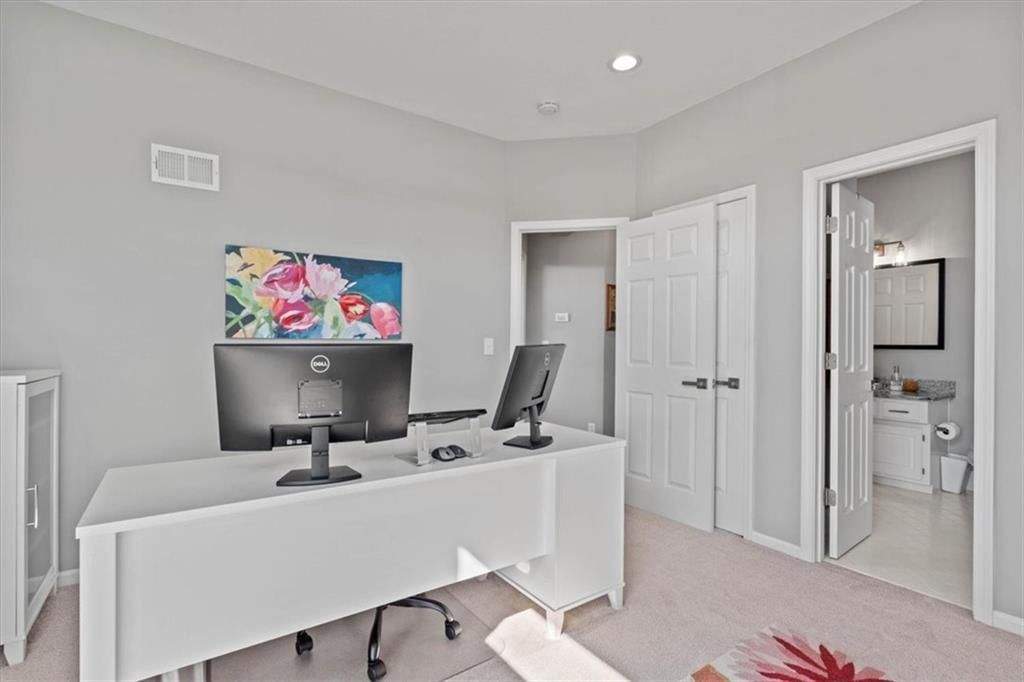 13735 Pembroke Circle — photo 21