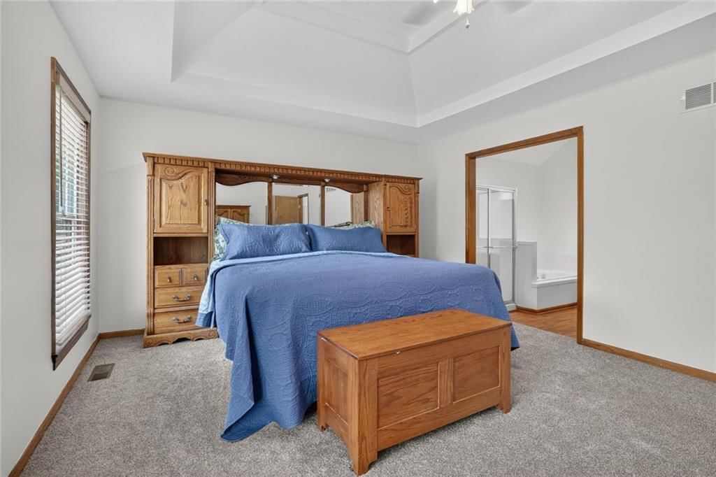 7347 N Shannon Avenue — photo 11