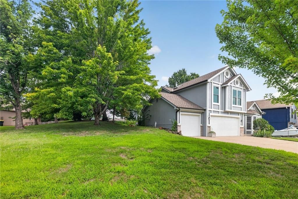 7347 N Shannon Avenue — photo 19