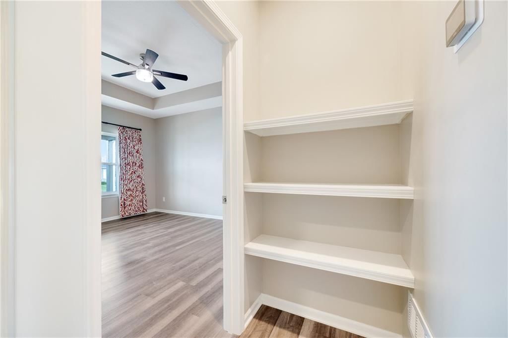 413 NE Poplar Court — photo 31