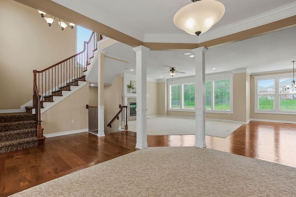 205 SE Waterwheel Lane — photo 4