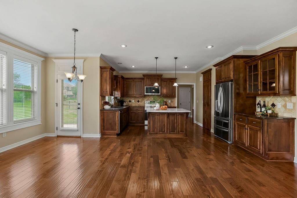 205 SE Waterwheel Lane — photo 10