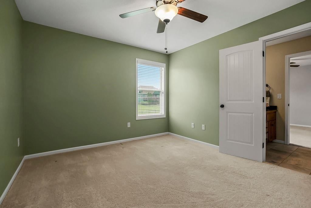 205 SE Waterwheel Lane — photo 31