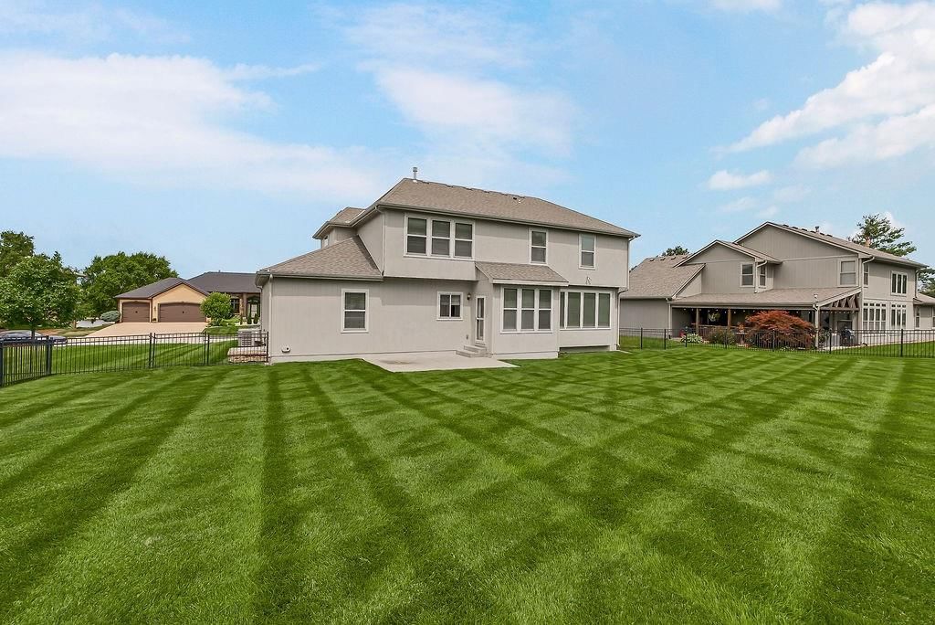 205 SE Waterwheel Lane — photo 35