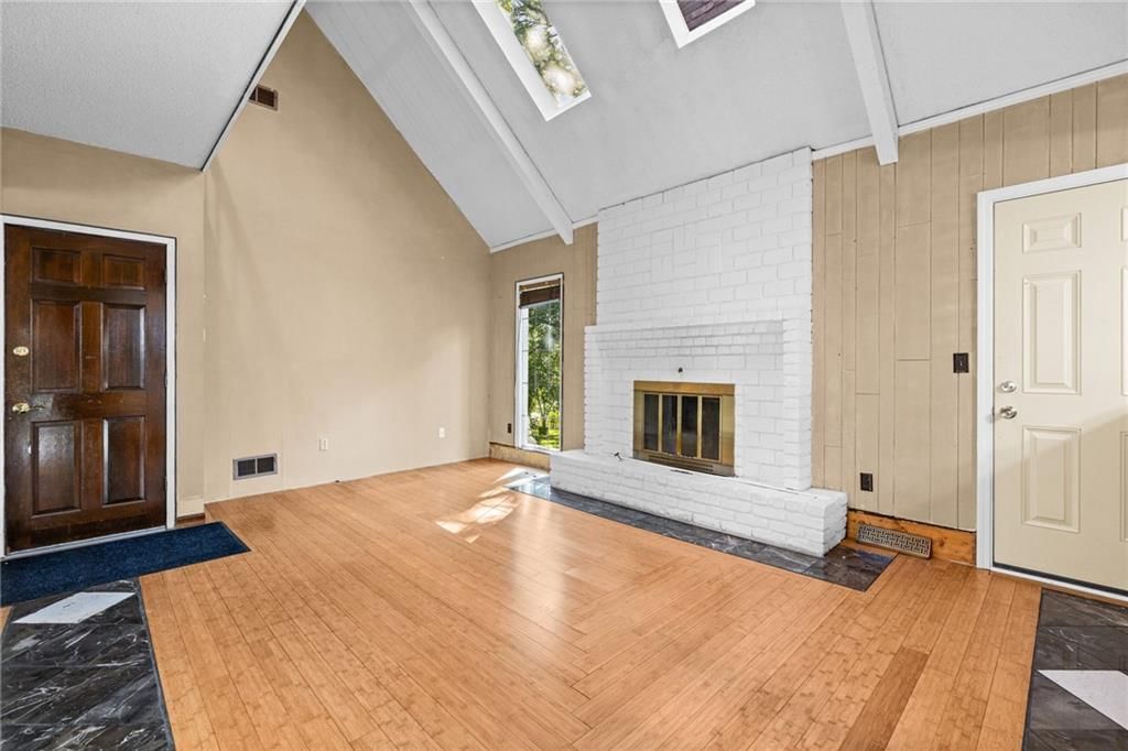 8208 Caenen Lake Road — photo 15