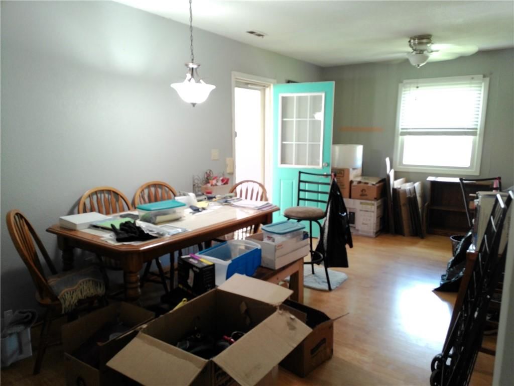 904 W 7th Street — photo 14