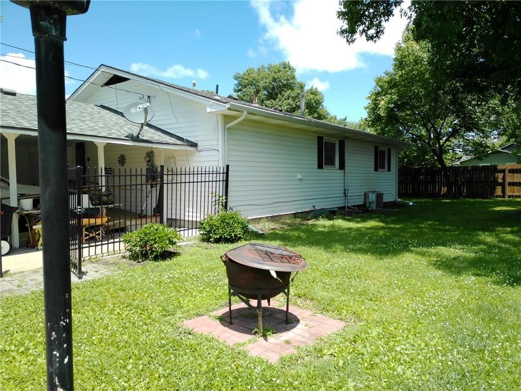 904 W 7th Street — photo 20