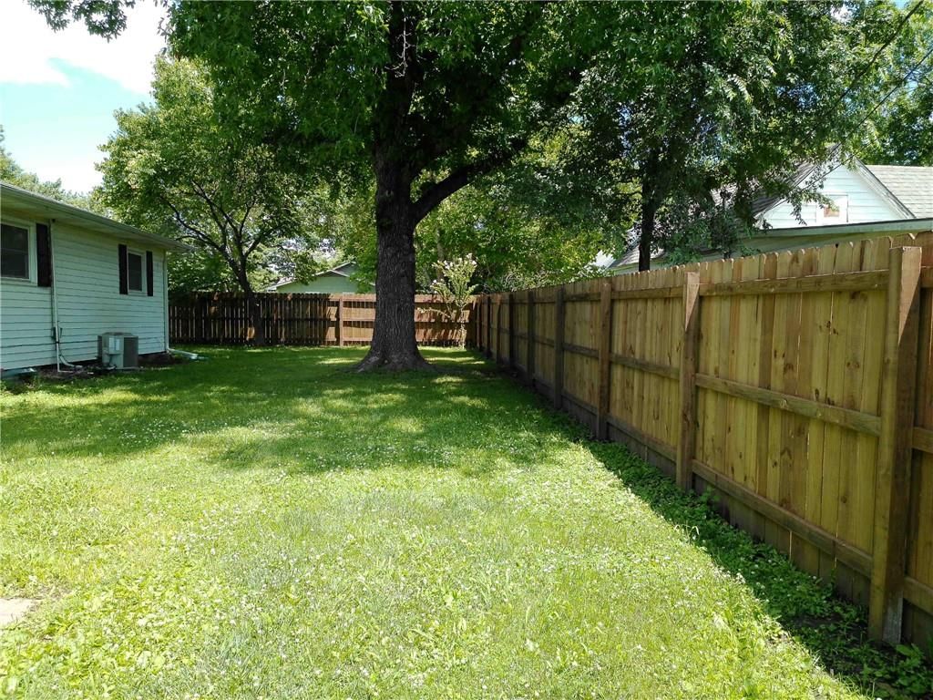 904 W 7th Street — photo 21