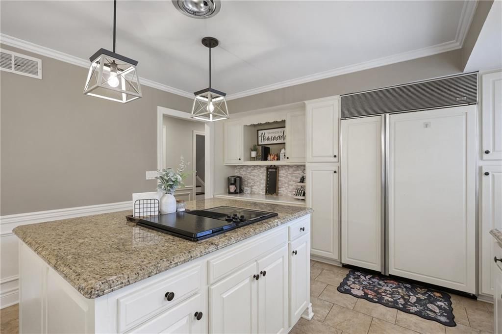 829 S College Street — photo 13