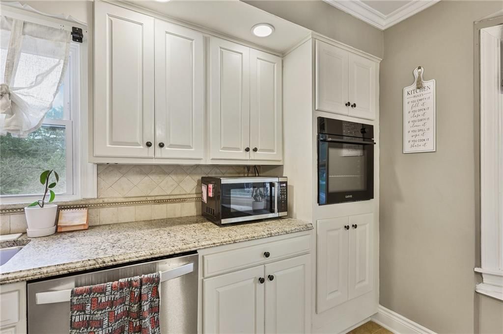 829 S College Street — photo 14