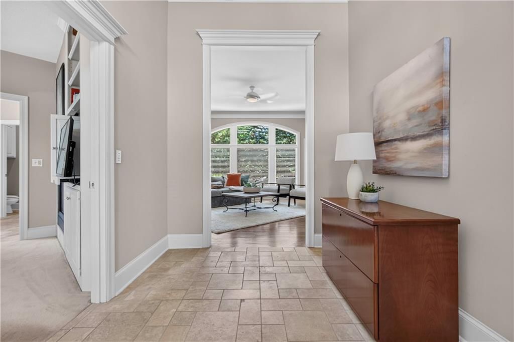 12918 Travis Court — photo 4