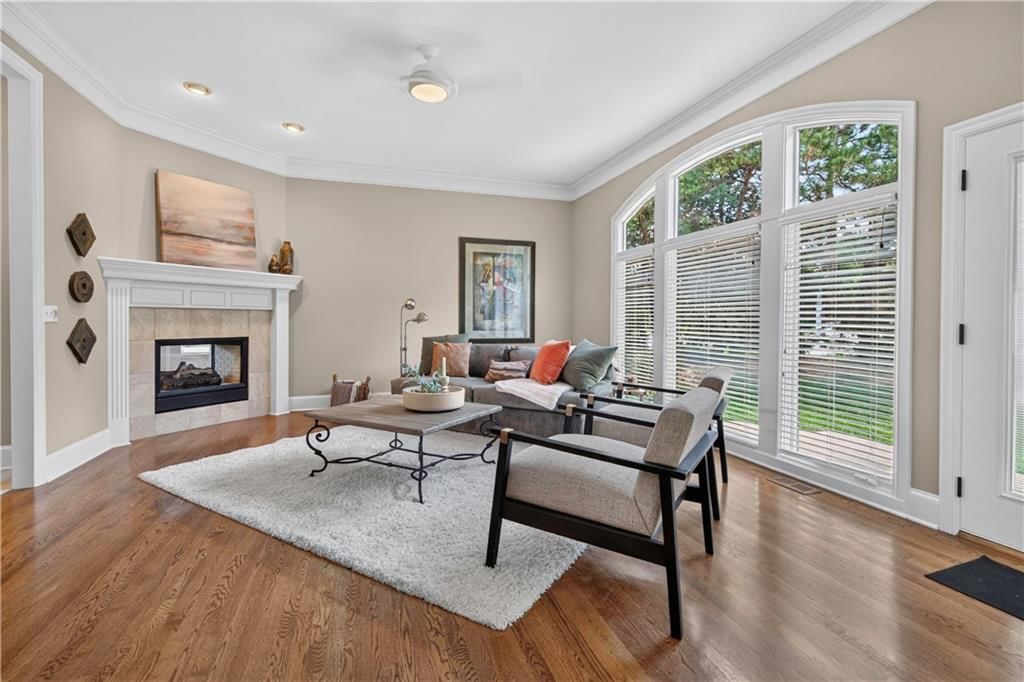 12918 Travis Court — photo 5