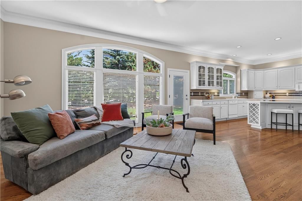 12918 Travis Court — photo 6