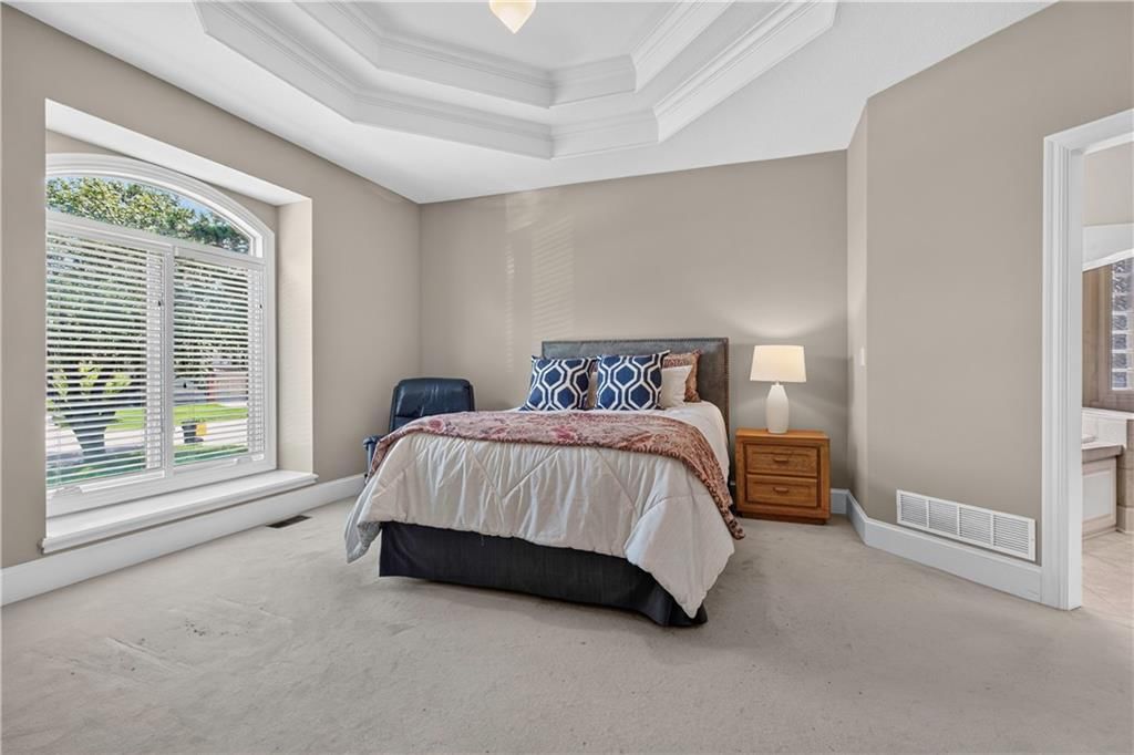 12918 Travis Court — photo 15