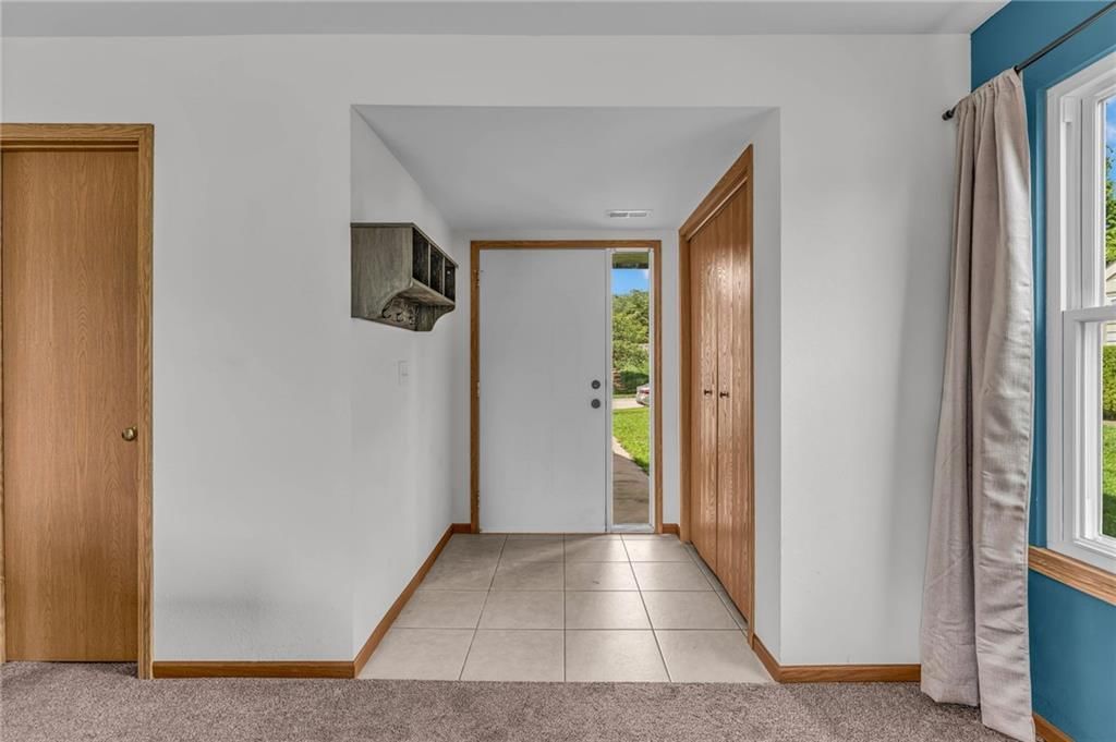 4929 Stoneback Place — photo 8