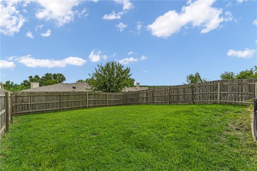 4929 Stoneback Place — photo 31