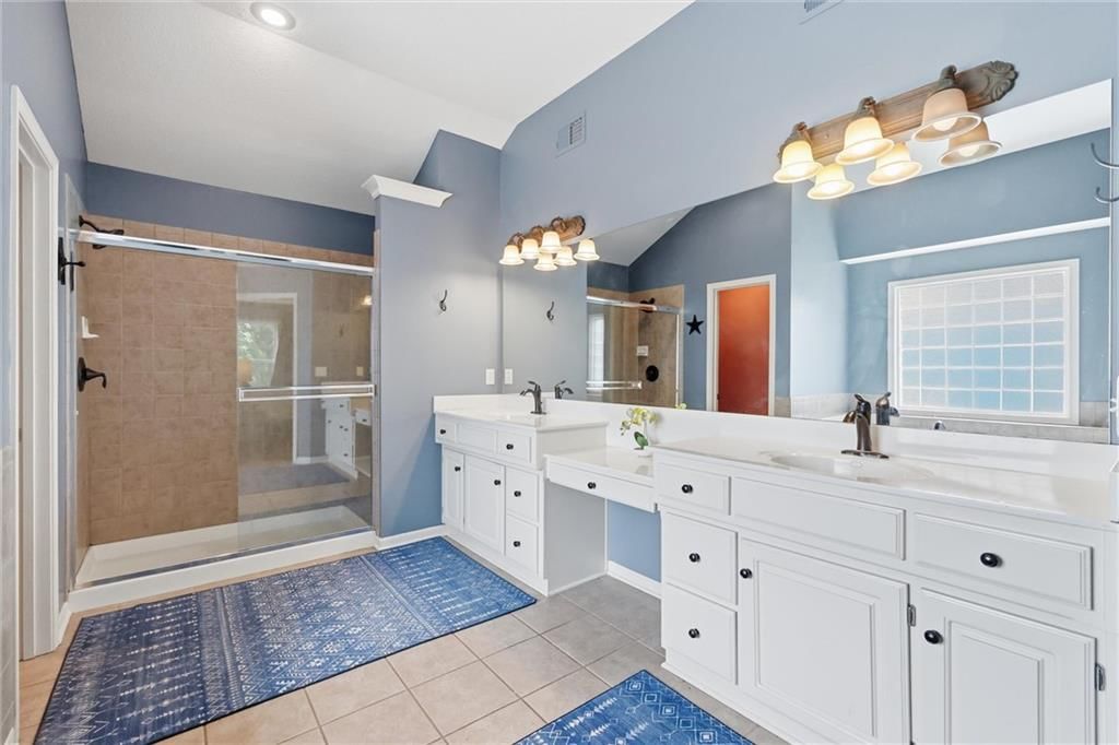 4834 W 155th Terrace — photo 32