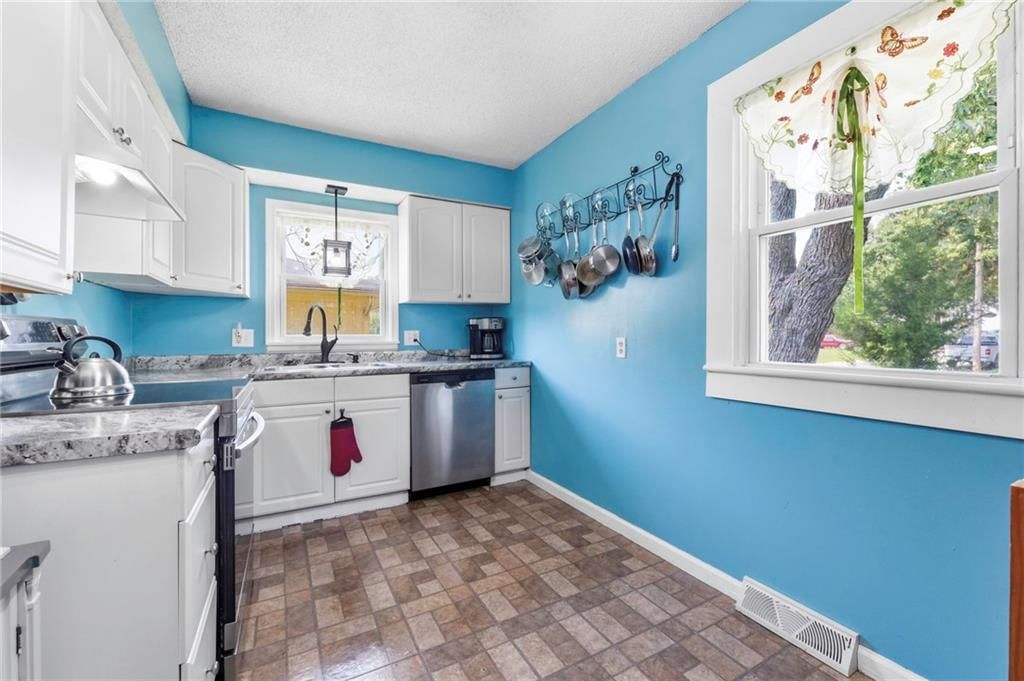 121 Brent Road — photo 9