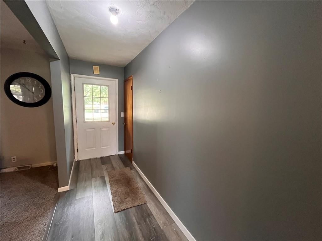 103 S Main Street — photo 4