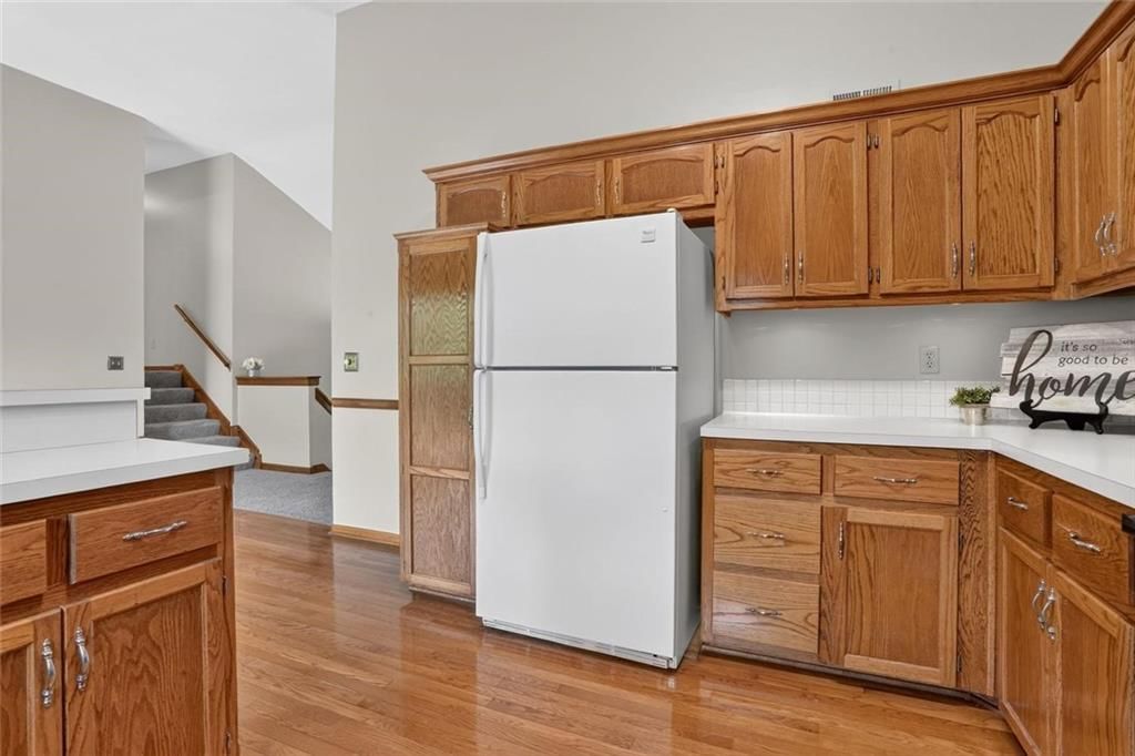 6405 N Amoret Avenue — photo 8