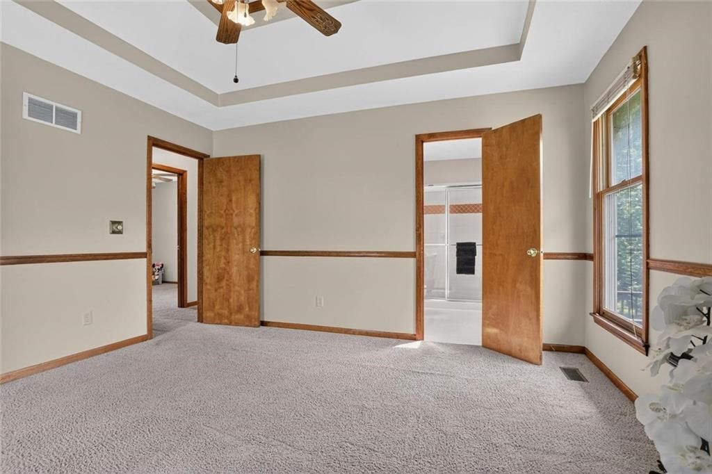 6405 N Amoret Avenue — photo 13