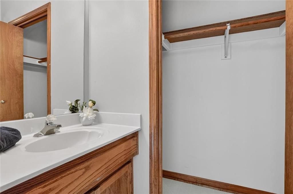 6405 N Amoret Avenue — photo 26