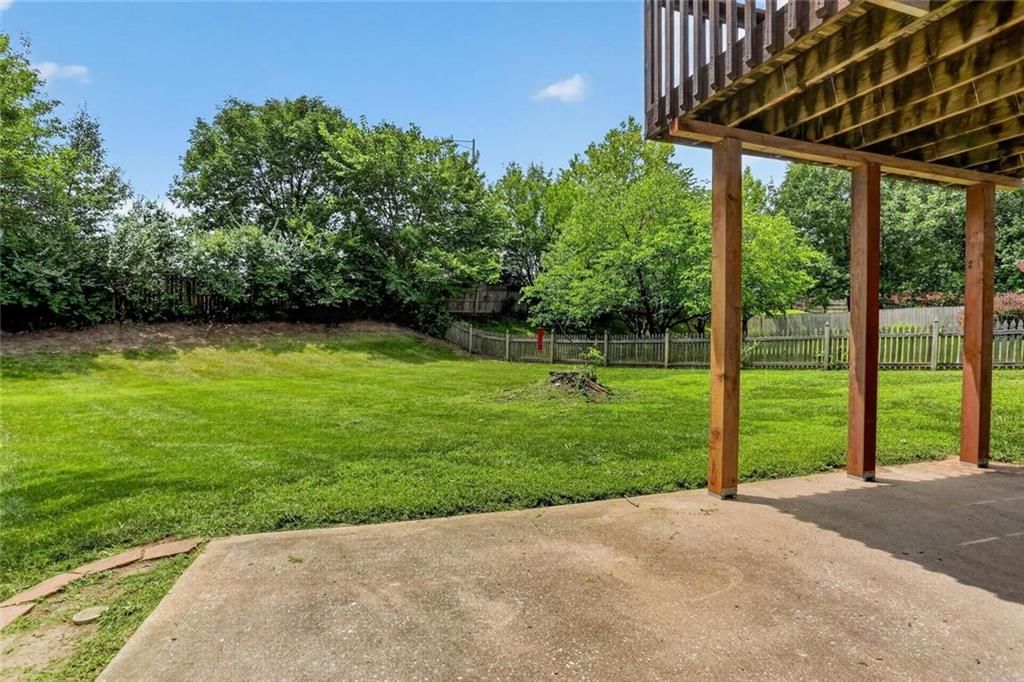 6405 N Amoret Avenue — photo 30