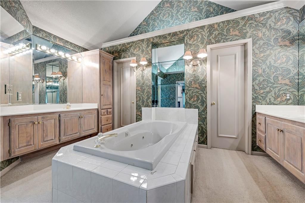 4344 W 132nd Terrace — photo 31