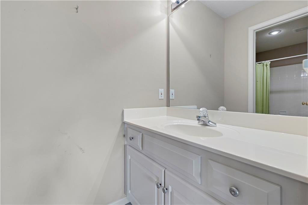 4344 W 132nd Terrace — photo 35