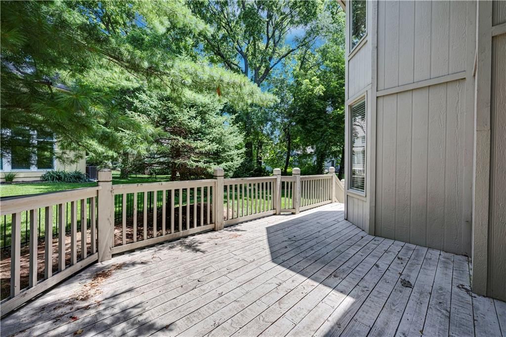4344 W 132nd Terrace — photo 41