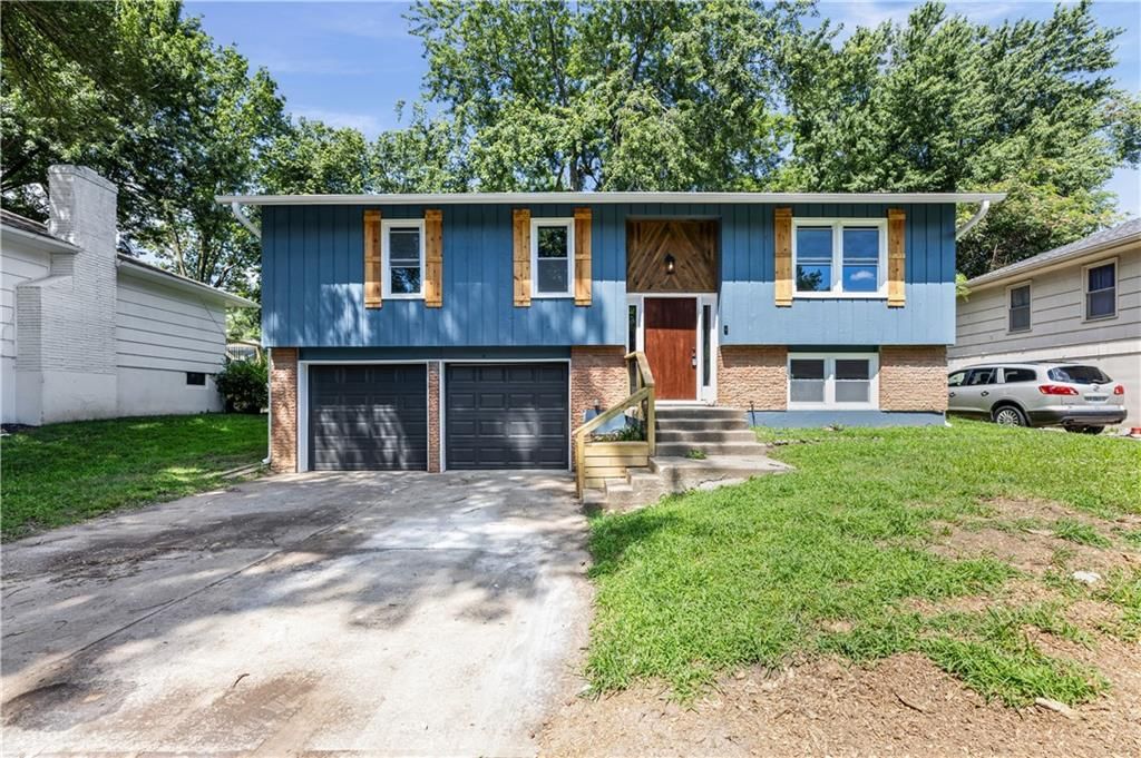 9406 Oakland Avenue — photo 1