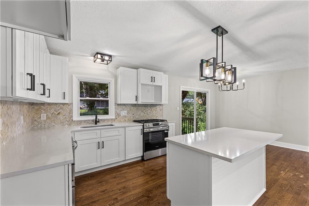 9406 Oakland Avenue — photo 16